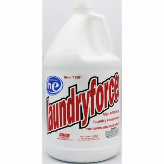 Bulk liquid cleaner for industrial laundry loads